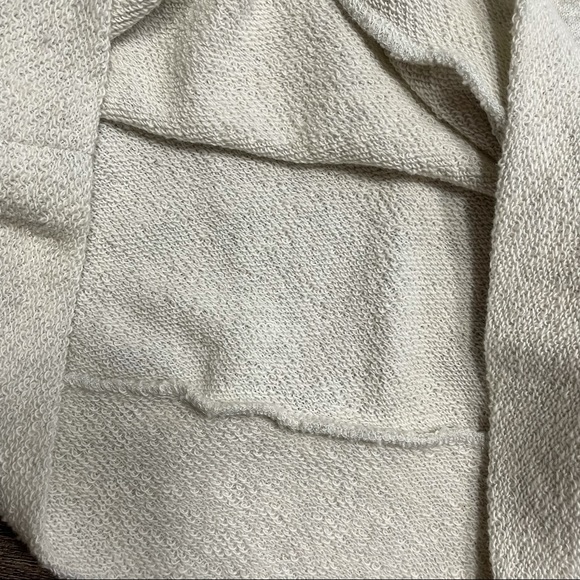 Multi color skull sweatshirt - Picture 4 of 5